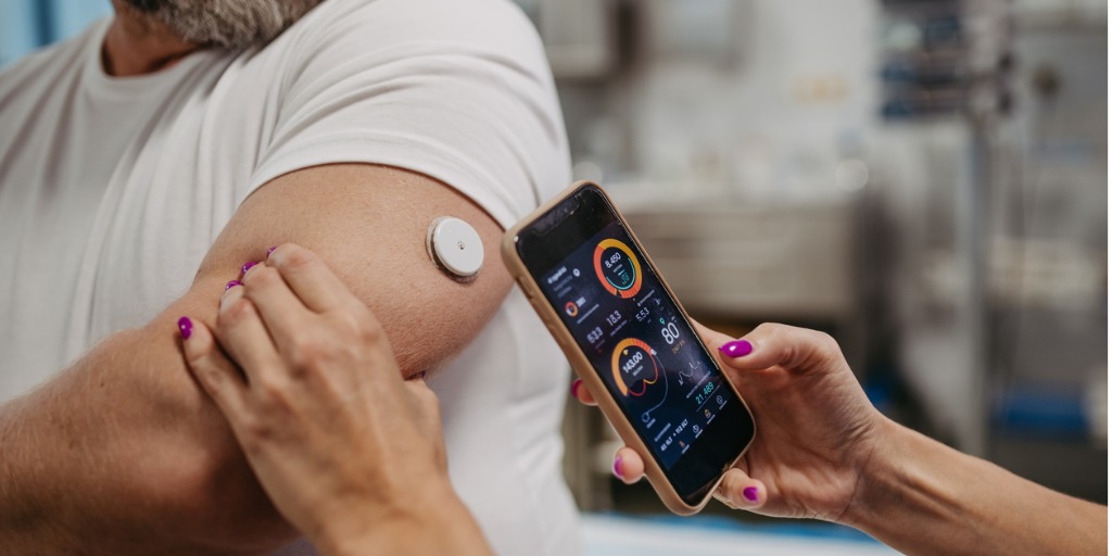 La FDA aprueba el primer dispositivo automatizado para la dosificación de insulina en personas con diabetes tipo 2.